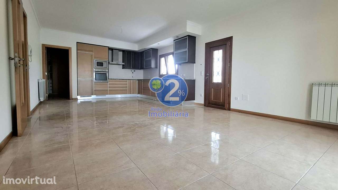 Moradia Isolada T5 - Fonte dos Marcos - Porto de Mós - Grande imagem: 5/43