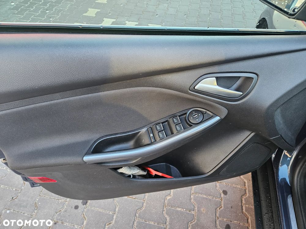Ford Focus 1.6 TDCi Titanium - 12
