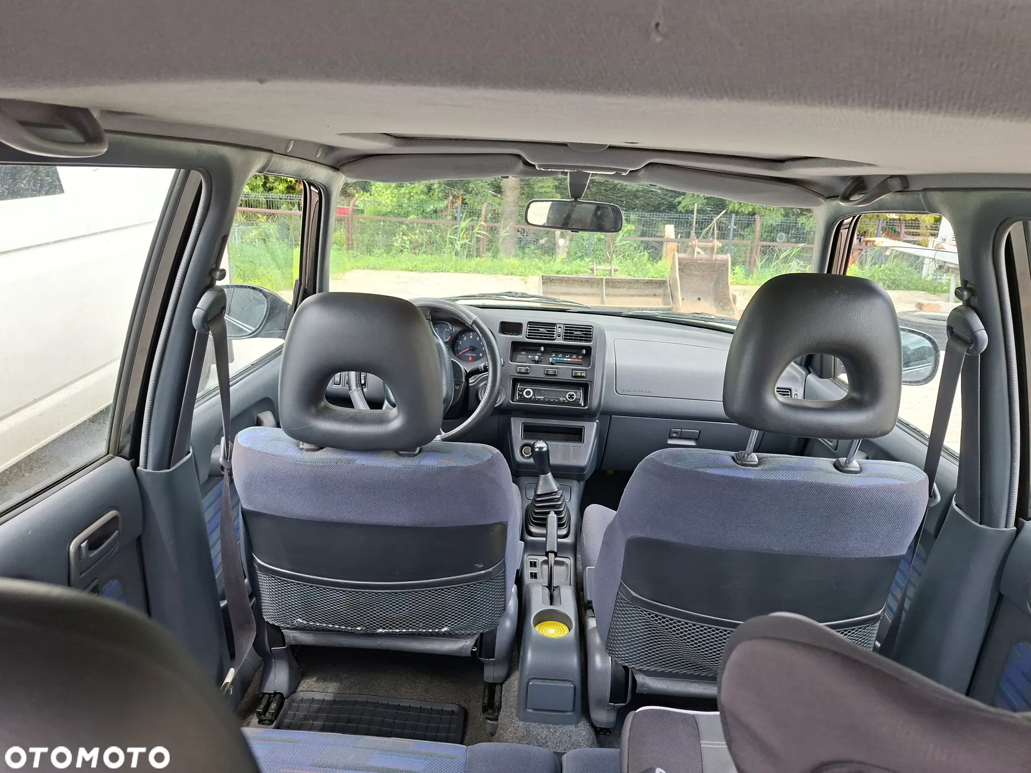Toyota RAV4 2.0 - 17