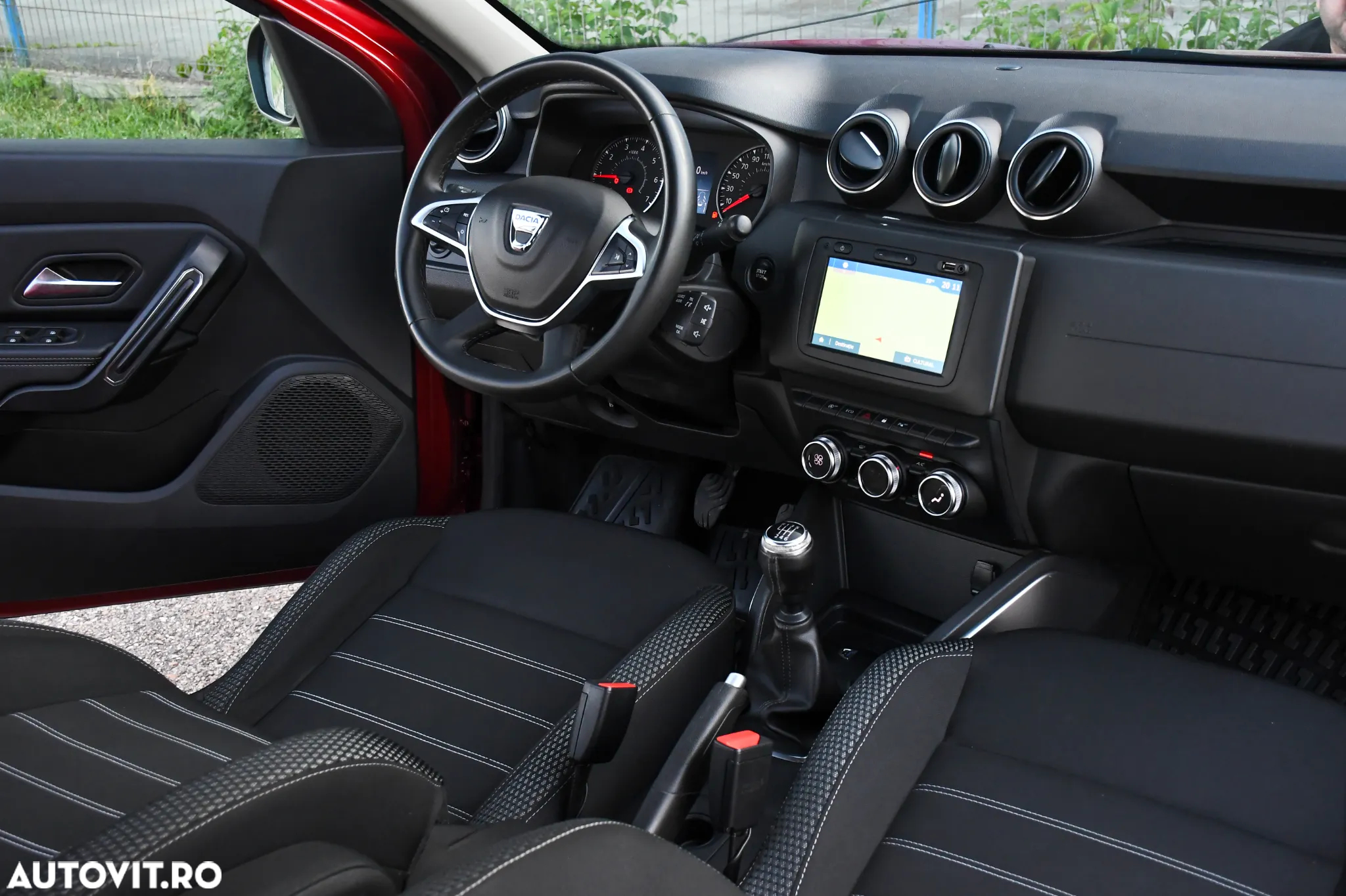 Dacia Duster 1.5 Blue dCi Prestige - 11