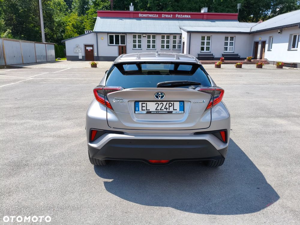 Toyota C-HR Business-Edition - 11
