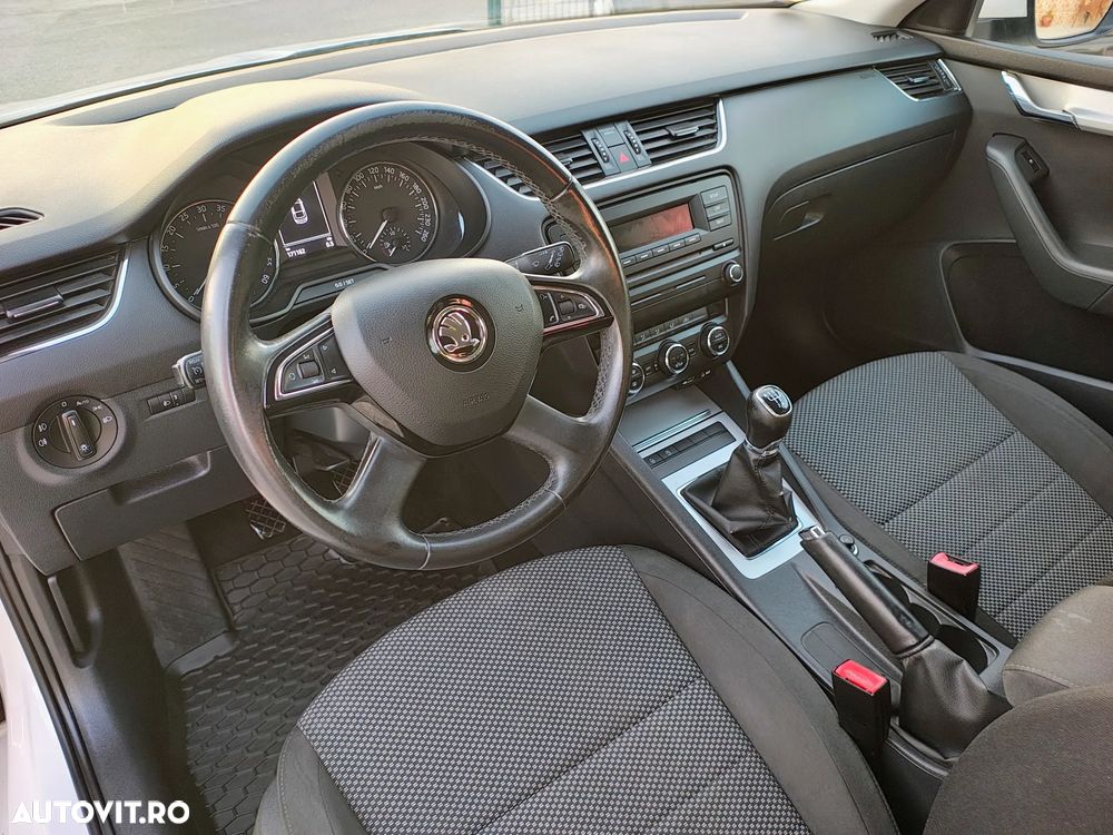 Skoda Octavia 1.6 TDI Green tec Ambition - 14