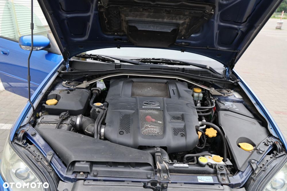 Subaru Legacy - 34