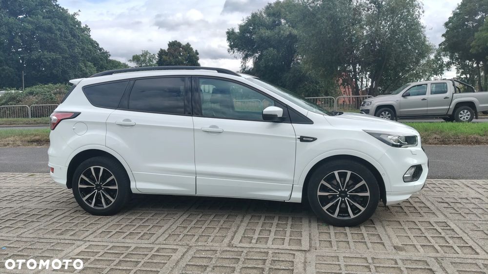 Ford Kuga 1.5 EcoBoost FWD ST-Line ASS MMT6 - 24