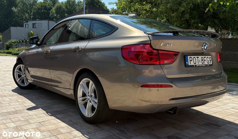 BMW 3GT 318d Sport Line - 4