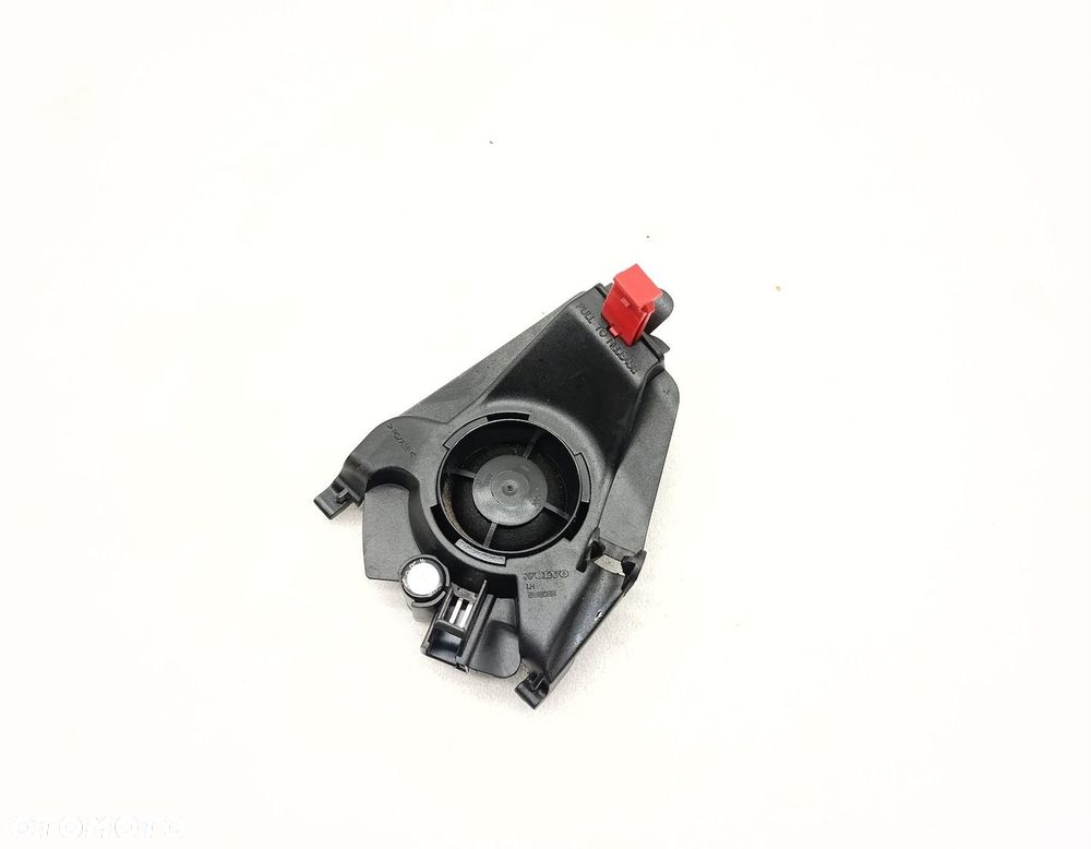 GŁOŚNIK BAGAŻNIKA LEWY VOLVO XC70 I 2.4 D5 8633992 - 1