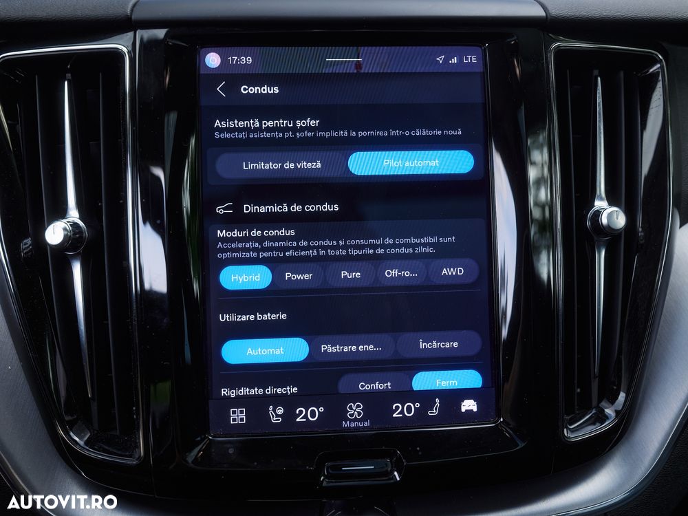 VOLVO XC60 2021 — imagine 29