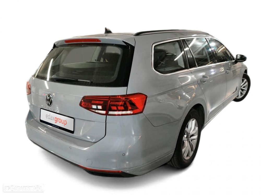 VW Passat Variant 2.0 TDI Business DSG - 2