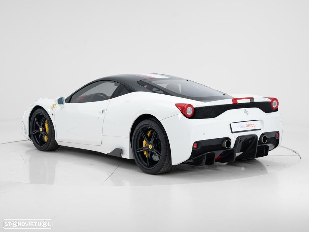 Ferrari 458 Speciale - 4