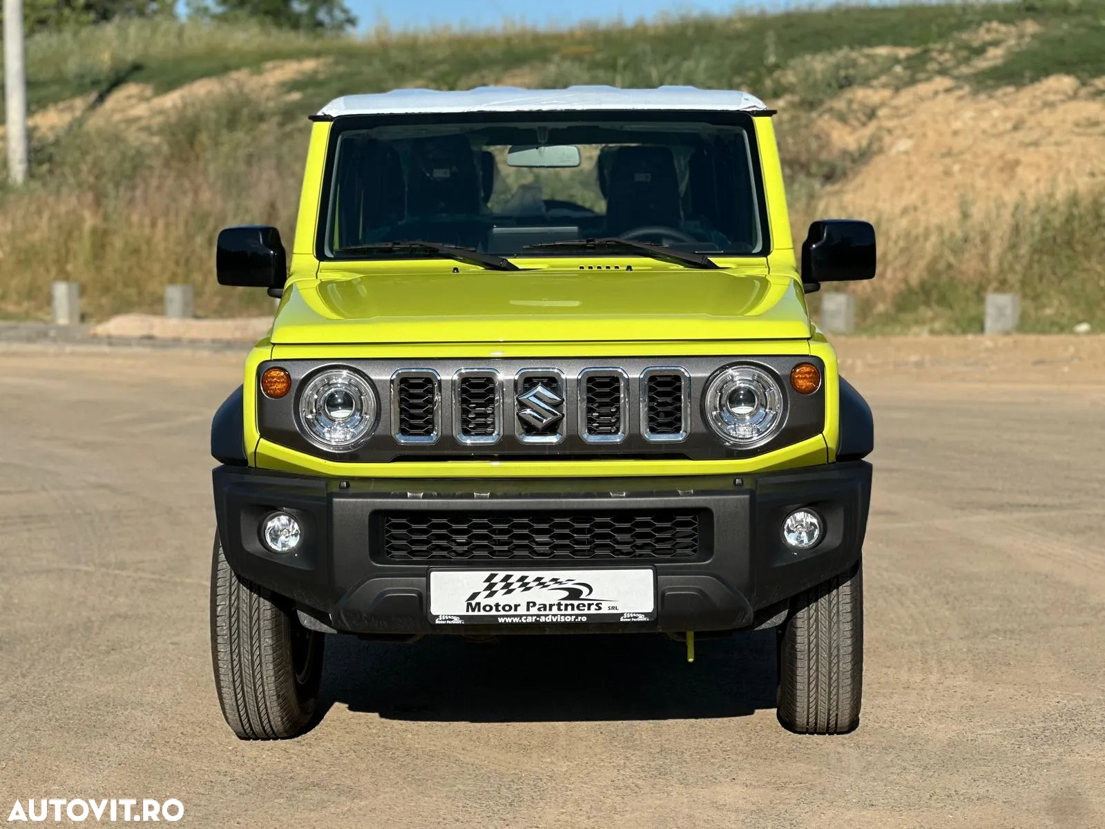 Suzuki Jimny 1.5 ALLGRIP GLX AT - 13