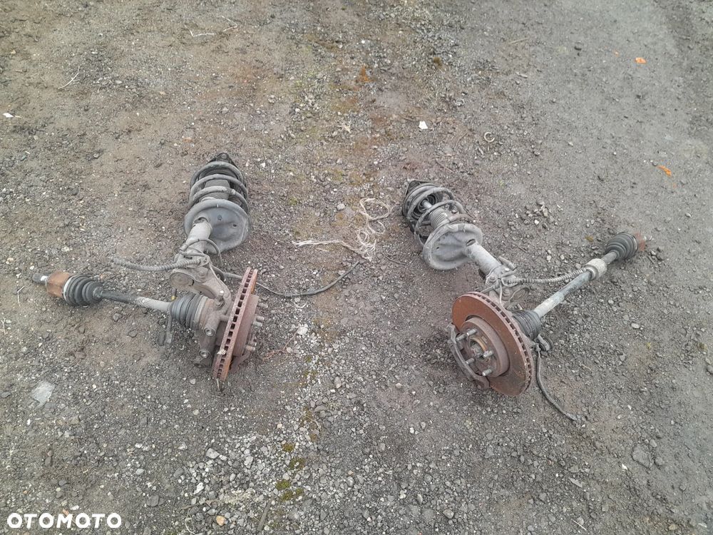 Zwrotnica z mcphersonem prawa/lewa KIA CEED I 1 !! ZA SZT.