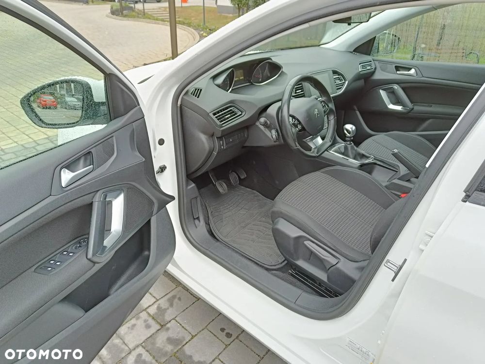 Peugeot 308 1.6 BlueHDi Business Line S&S - 8