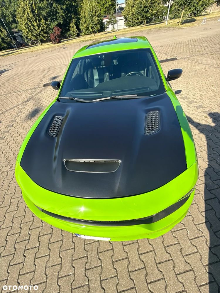 Dodge Charger - 12