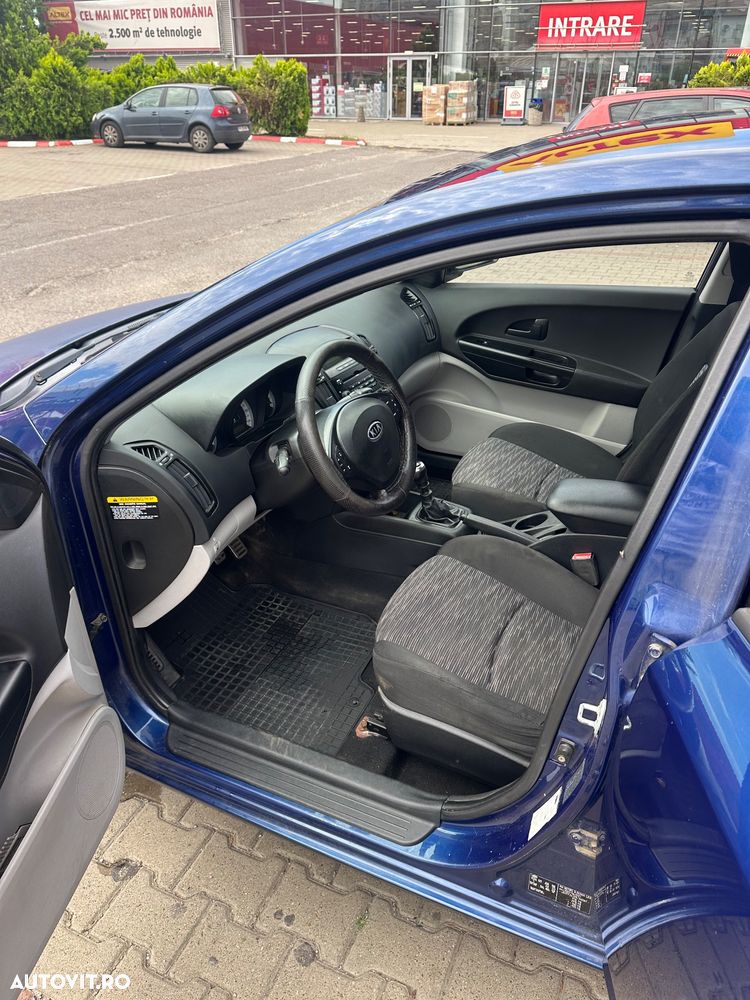 Kia Ceed 1.4 GSL BEST - 8