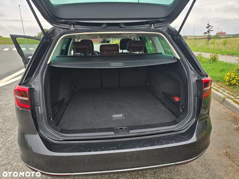 Volkswagen Passat 2.0 TDI SCR Highline - 5