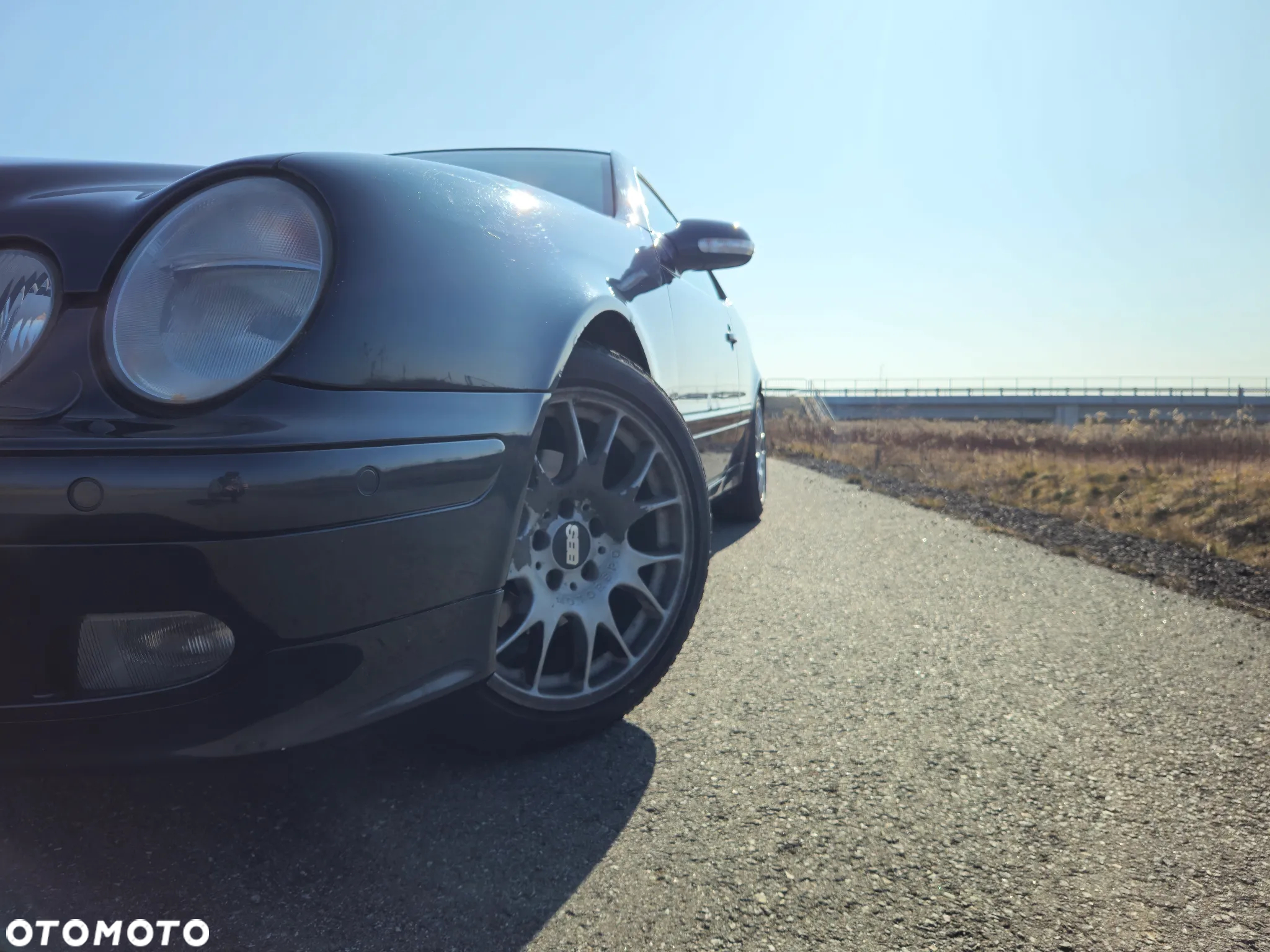 Mercedes-Benz CLK 320 - 10