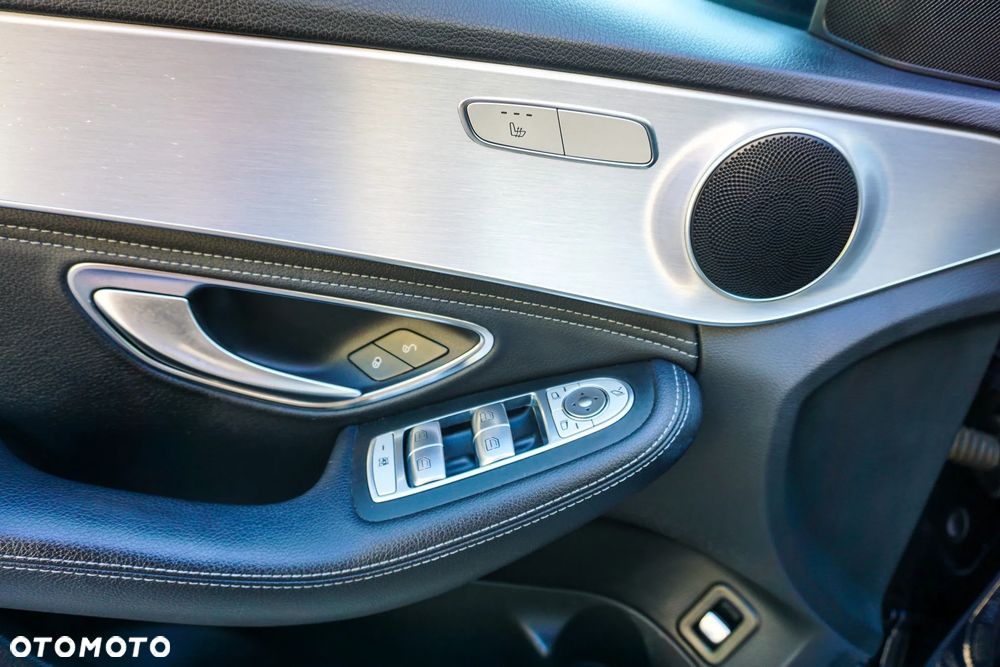 Mercedes-Benz Klasa C 200 7G-TRONIC Avantgarde - 24
