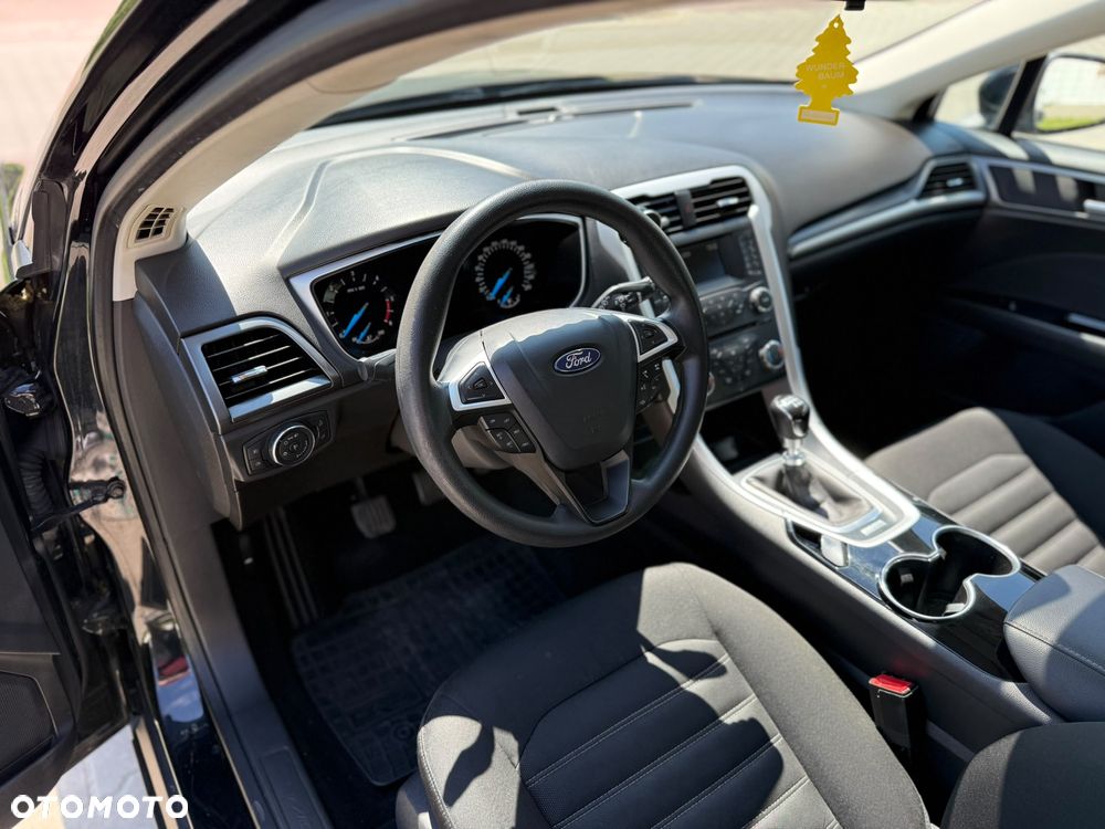 Ford Mondeo - 18