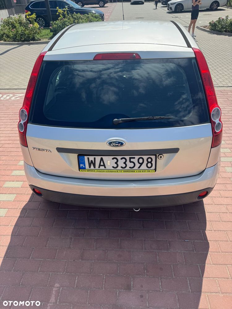 Ford Fiesta 1.3 - 6