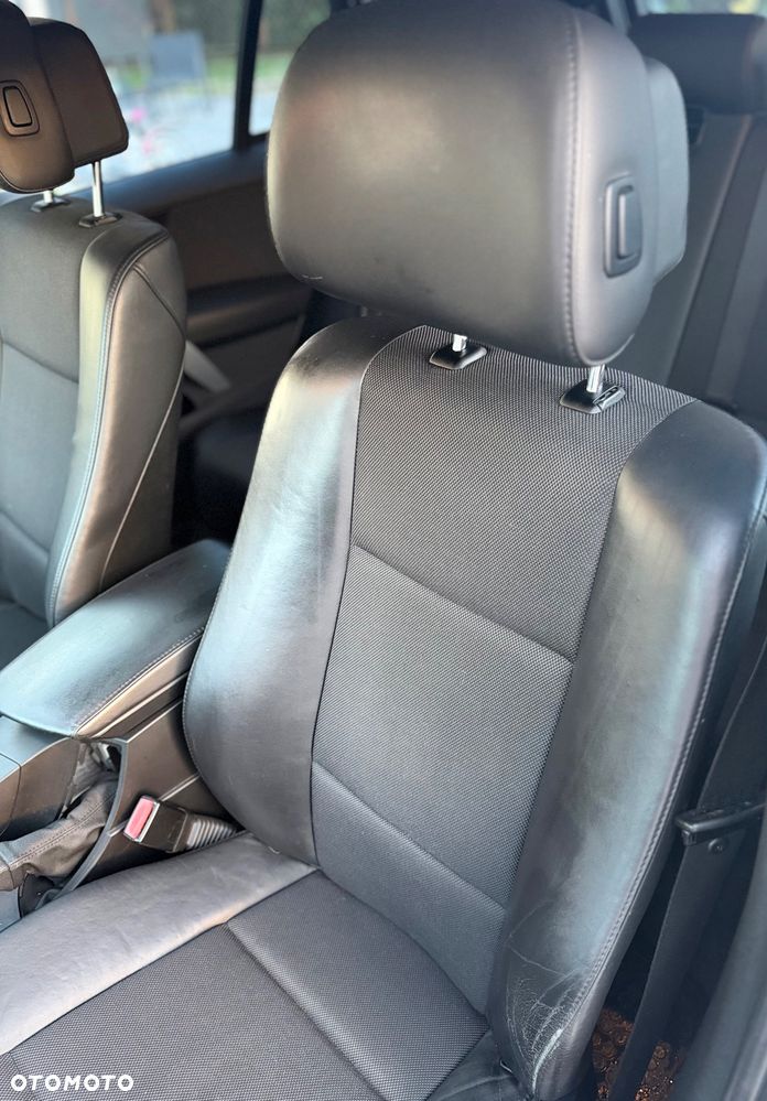 BMW X3 2.0d - 12