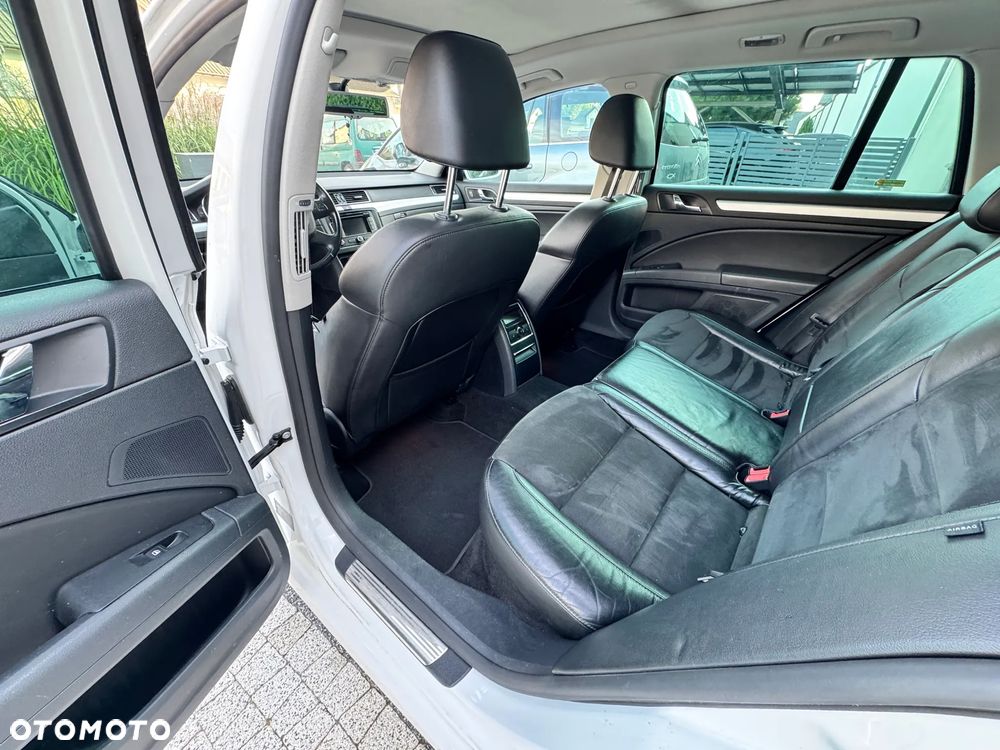 Skoda Superb 2.0 TDI Elegance - 9