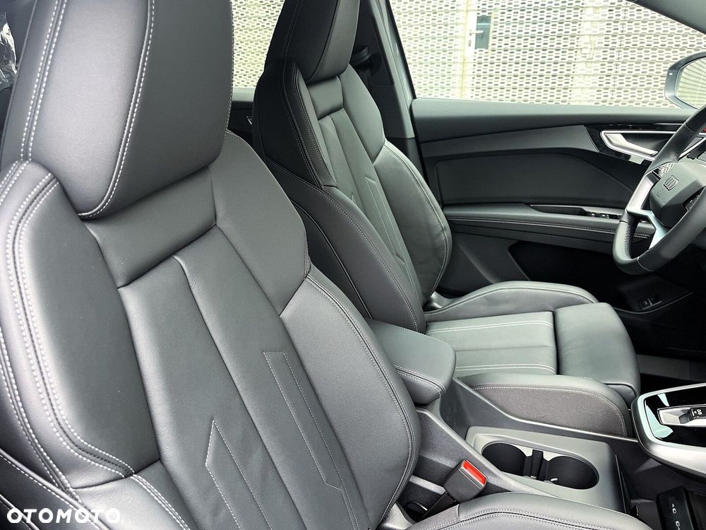 Audi Q4 e-tron - 16