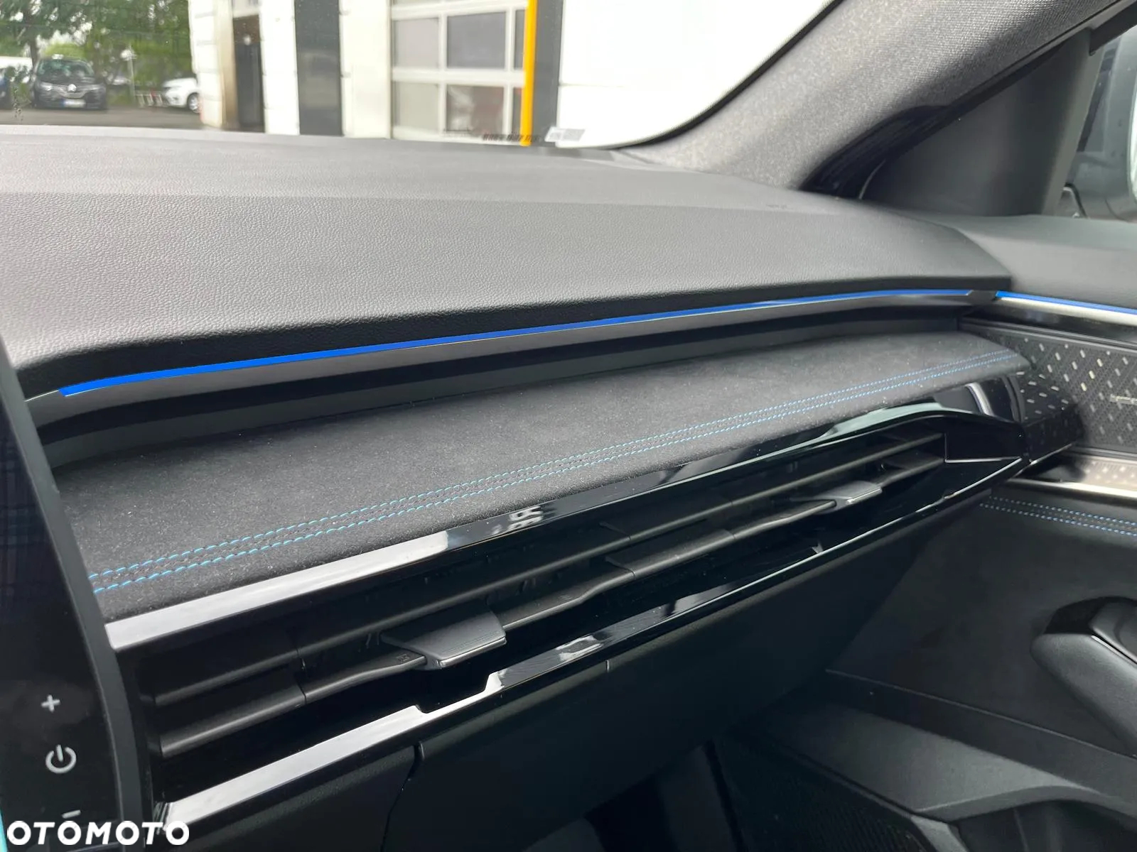 Renault Austral 1.2 E-Tech Full Hybrid 200 Iconic esprit Alpine MMT - 20
