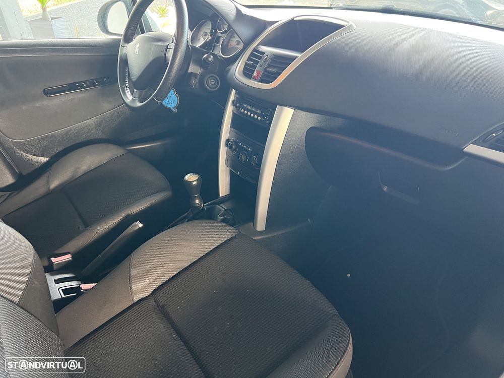 Peugeot 207 1.4 HDi Sport - 13