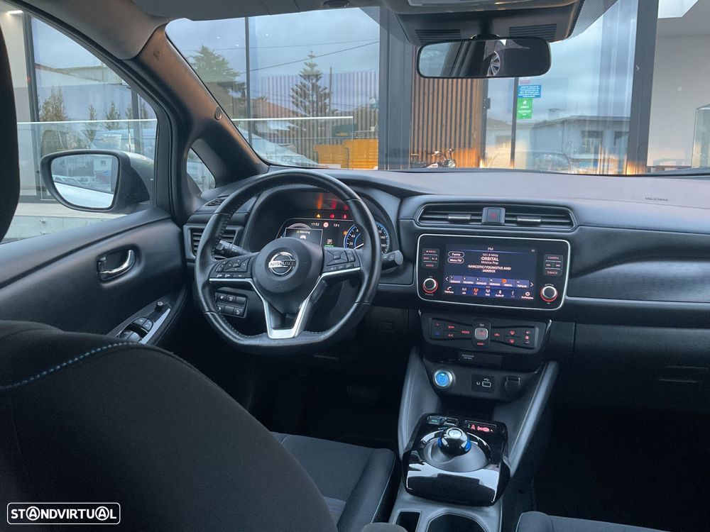 Nissan Leaf Acenta - 30