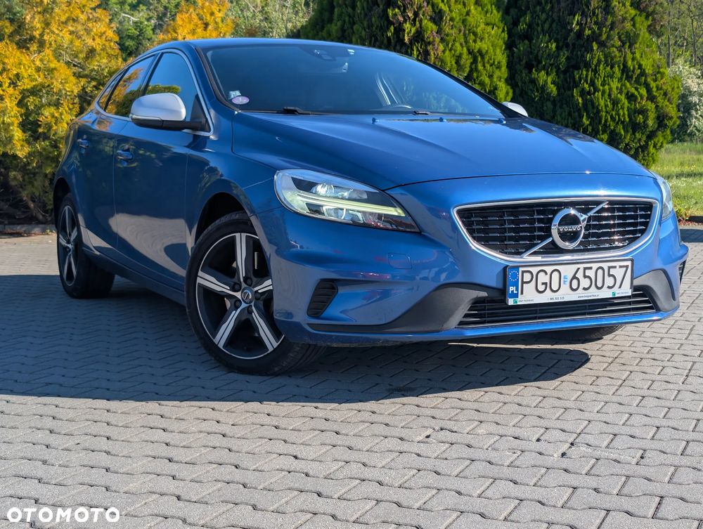 Volvo V40 T2 Geartronic RDesign - 1