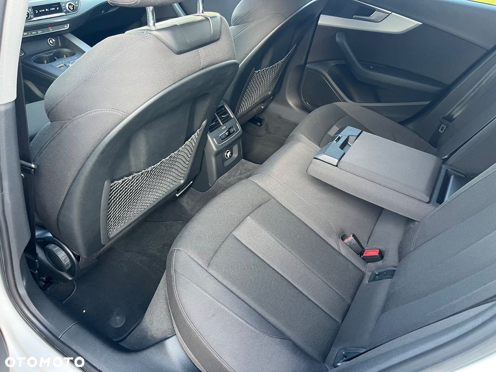 Audi A4 Limousine 40 TFSI S tronic S line - 21