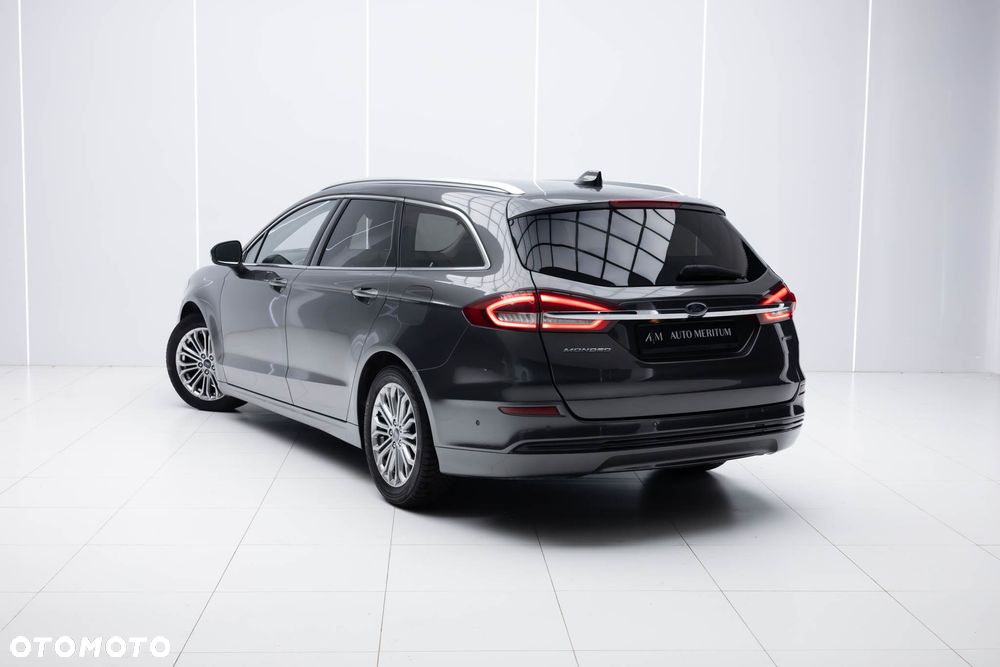 Ford Mondeo 2.0 Hybrid Titanium - 12