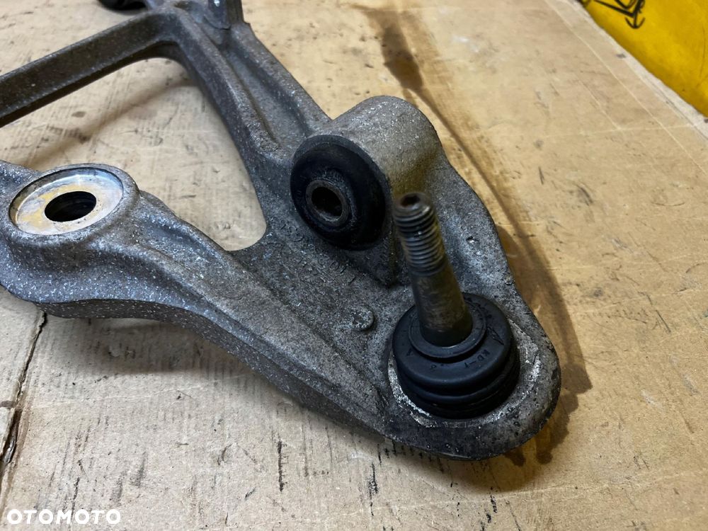 WAHACZ TYŁ TYLNY LEWY DOLNY CHEVROLET CORVETTE C5 97-04 - 4