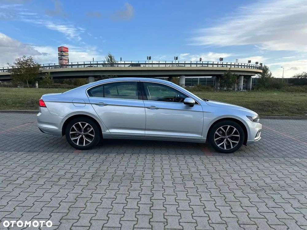 Volkswagen Passat 2.0 TSI Business DSG - 30
