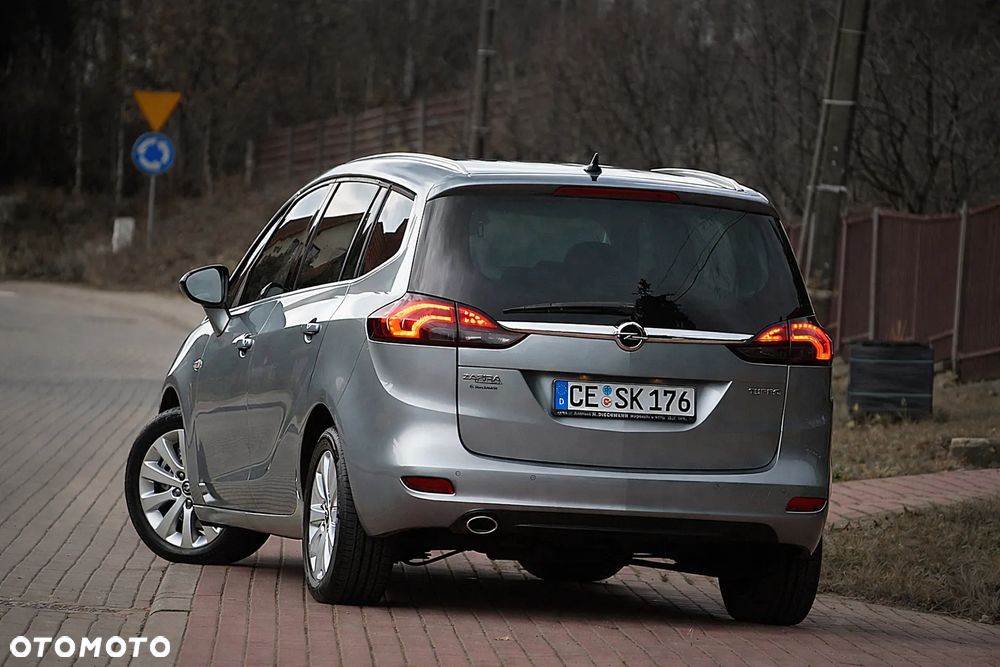 Opel Zafira 1.6 T SIDI Cosmo S&S - 3