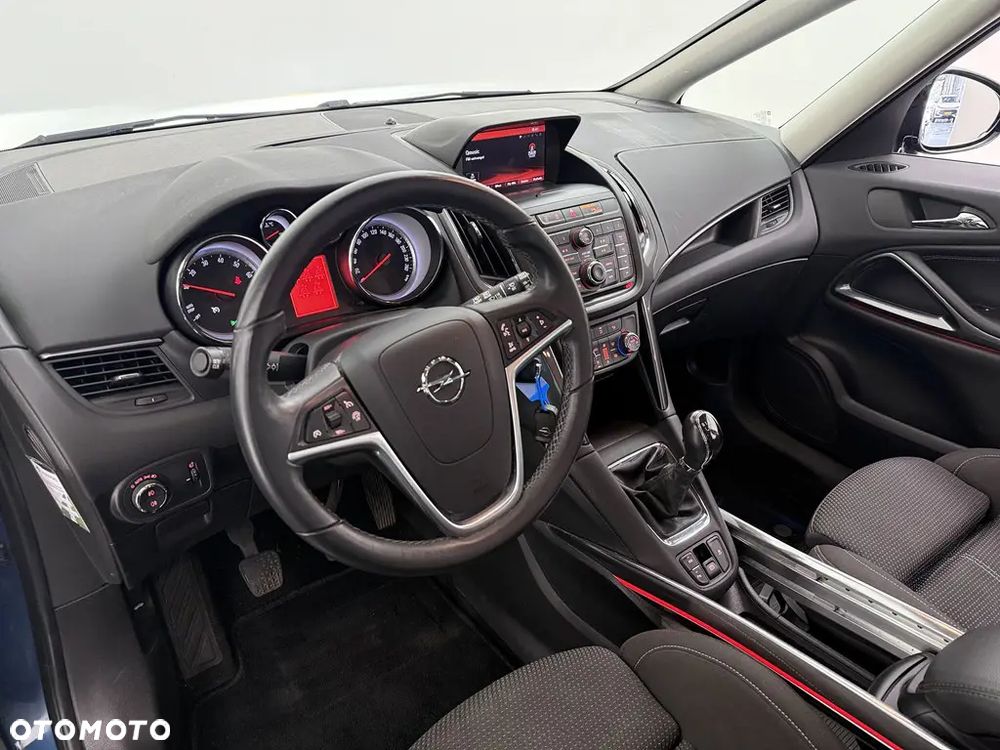 Opel Zafira 1.4 T Cosmo - 9