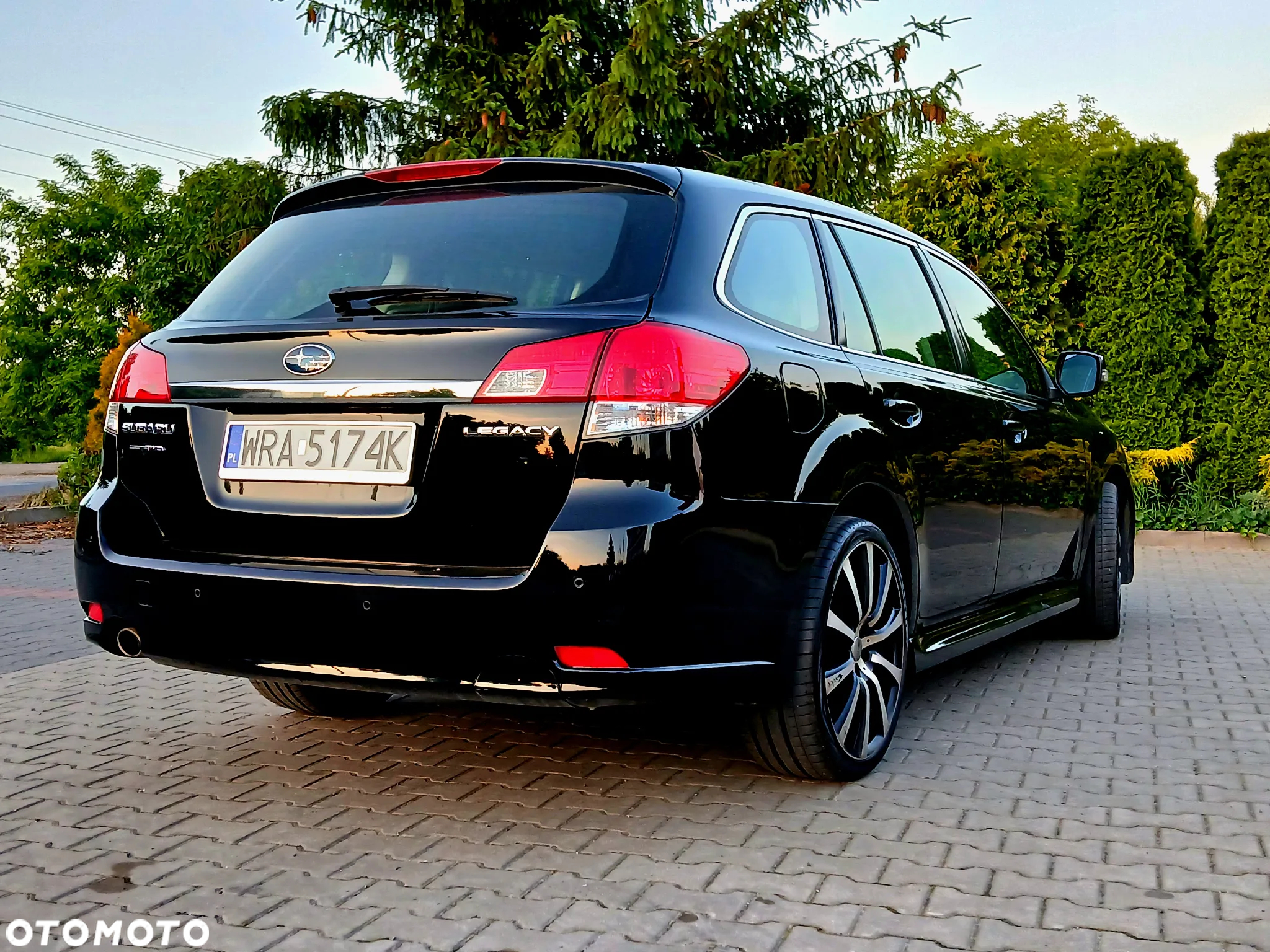 Subaru Legacy - 23
