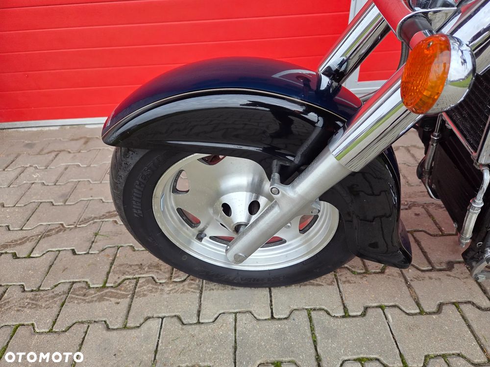 Suzuki VL 1500 Intruder LC - Boulevard C90 - 14