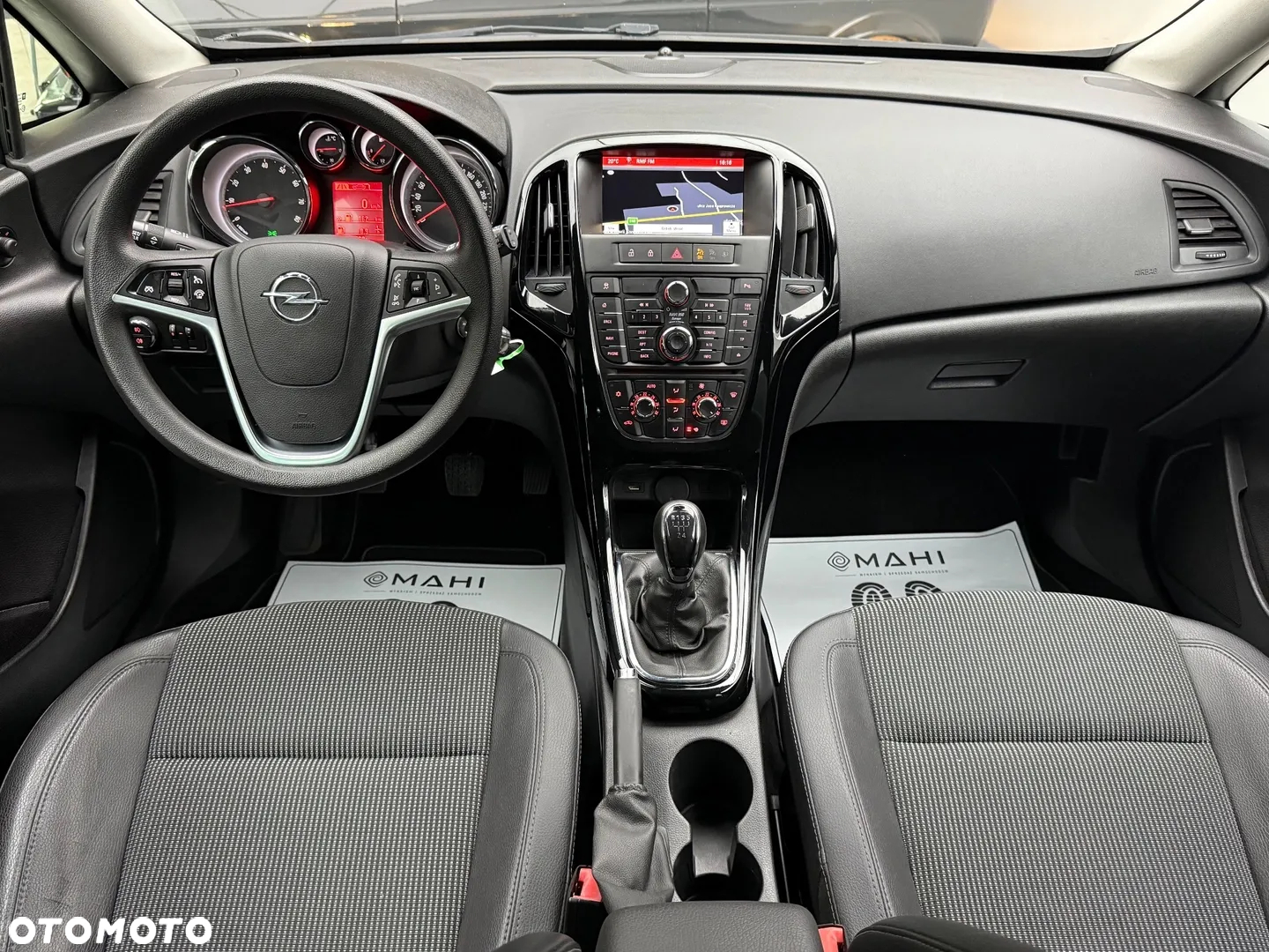 Opel Astra 1.4 EcoFLEX Cosmo - 20