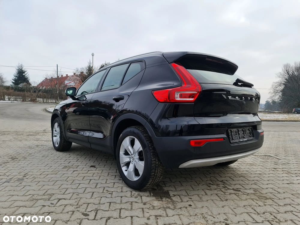 Volvo XC 40 D3 AWD Geartronic Momentum Pro - 7