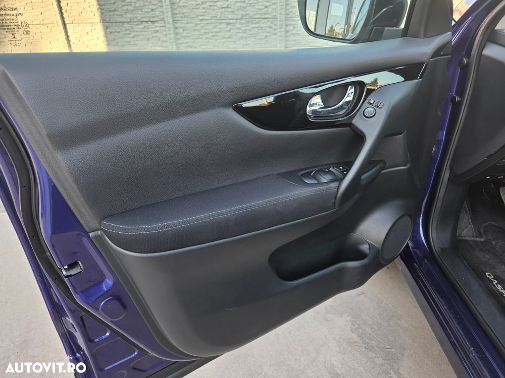 Nissan Qashqai 1.2 DIG-T ACENTA - 21