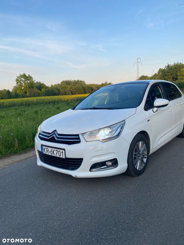 Citroën C4 1.6 VTi Equilibre Pack Navi - 1
