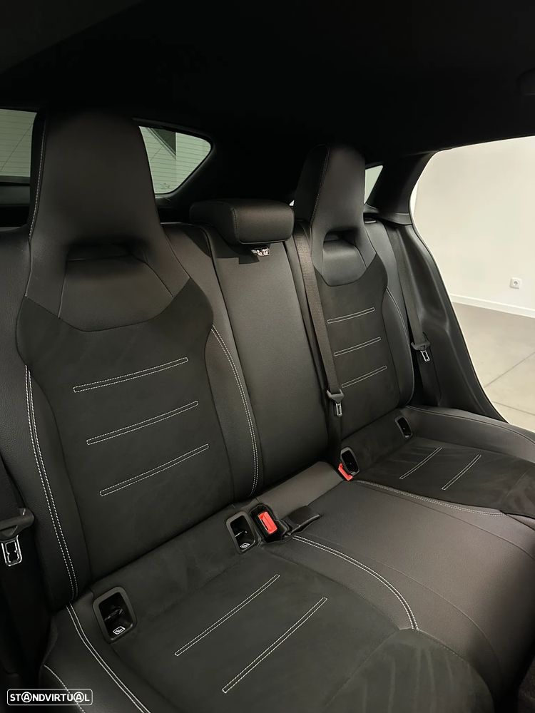 Mercedes-Benz CLA 250 e 8G-DCT Edition AMG Line - 13