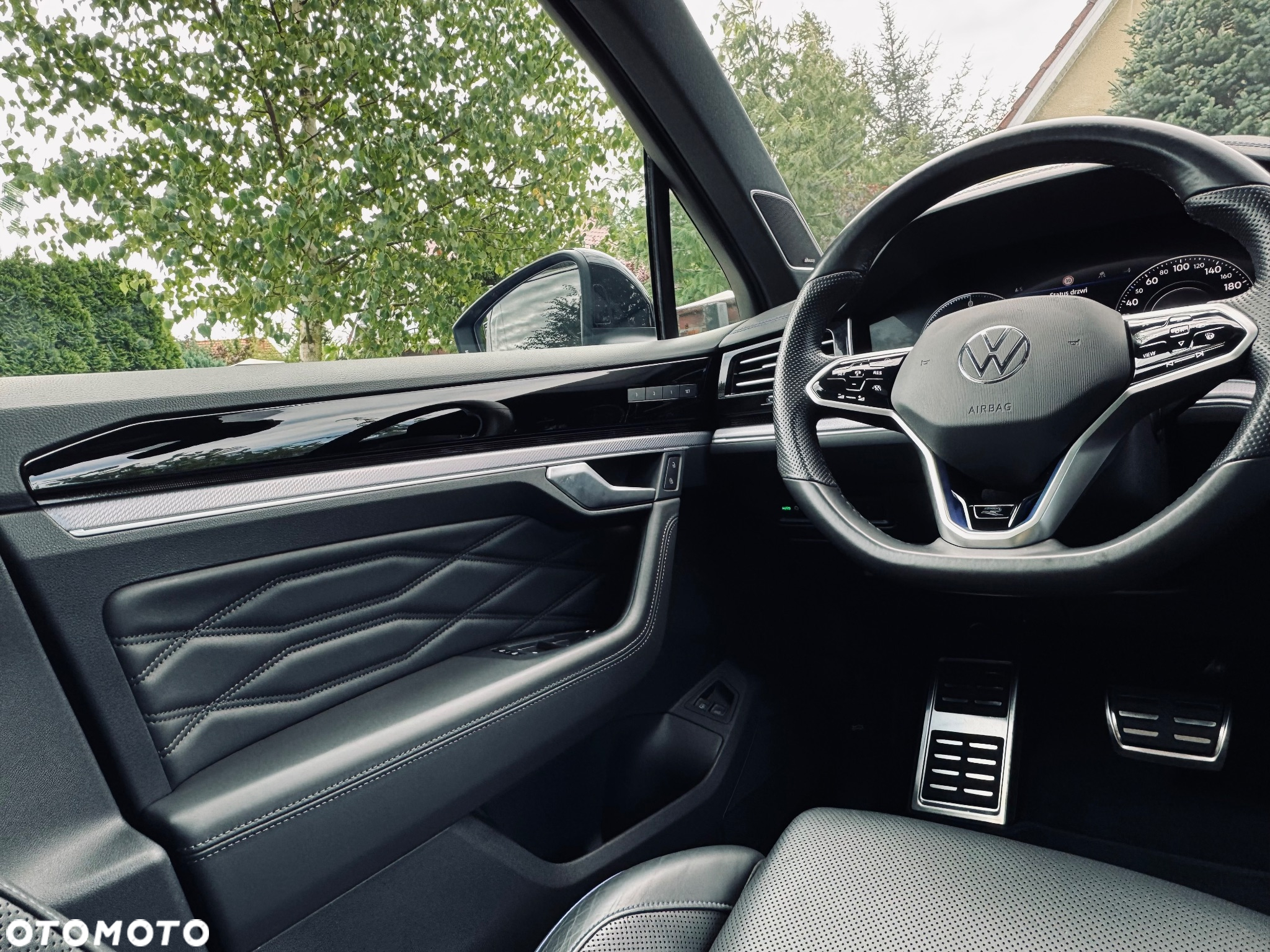 Volkswagen Touareg - 14