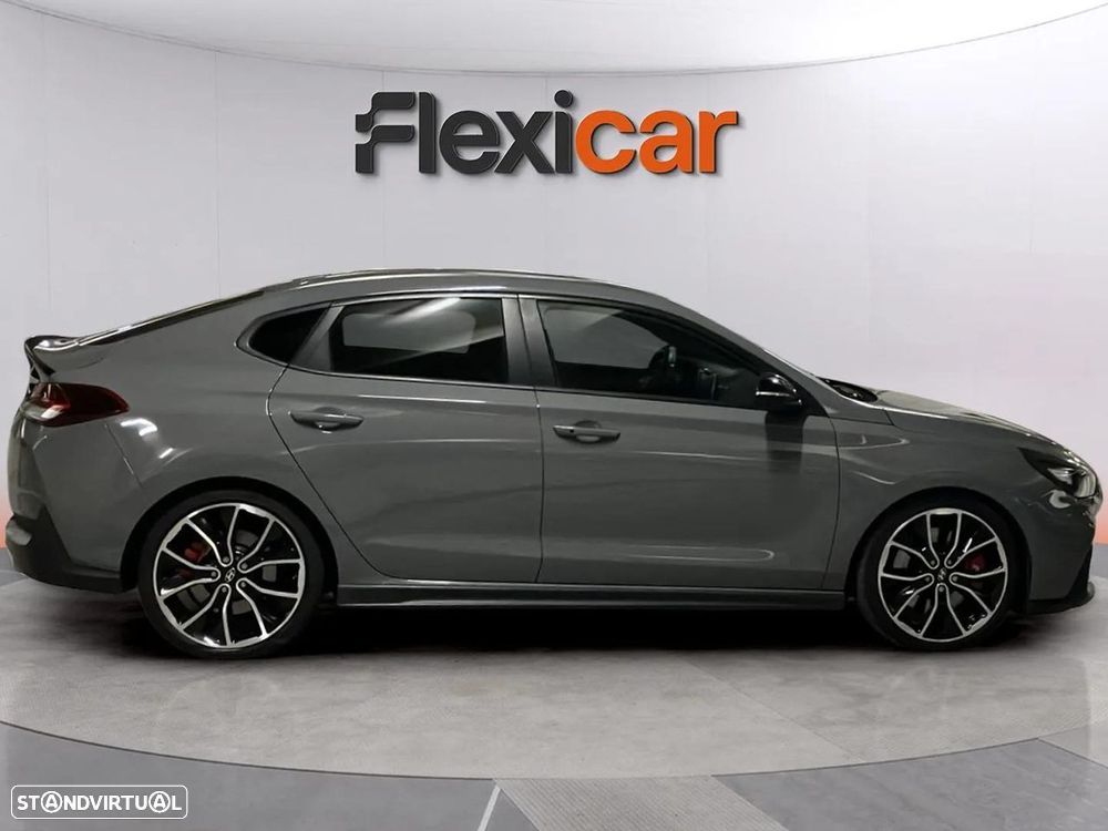 Hyundai i30 Fastback - 3