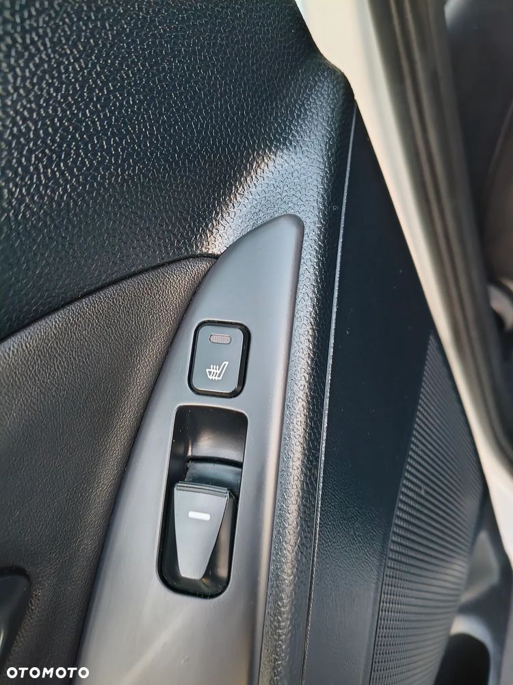 Hyundai ix35 2.0 2WD Comfort - 13