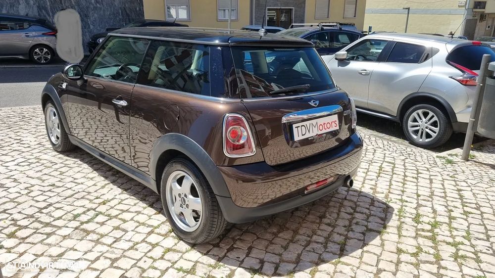 MINI 3 Portas Cooper D - 5