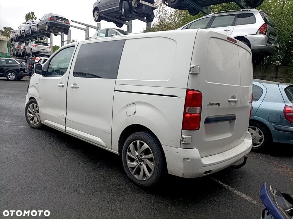 Citroën Jumpy Standard EAT8 - 9