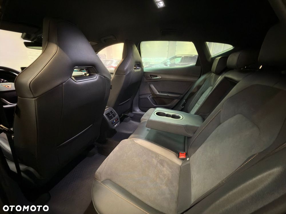 Cupra Formentor 1.5 eTSI mHEV DSG - 25