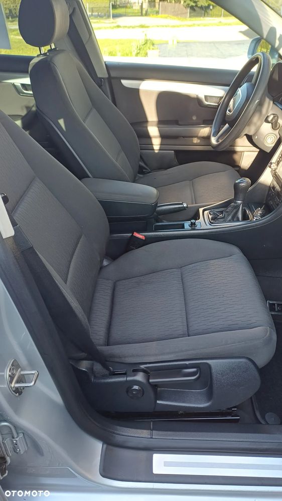 Audi A4 Limousine - 18